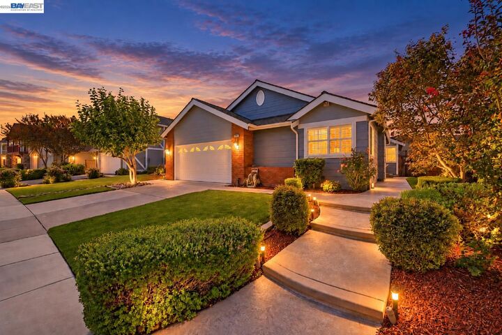 Property Photo: 35615 Barnard Dr CA 94536