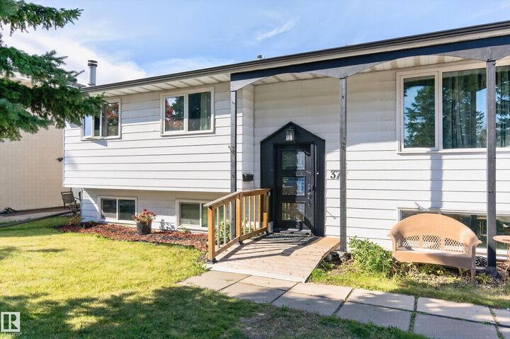 Property Photo:  37 Graham Road  AB T8A 3N7 