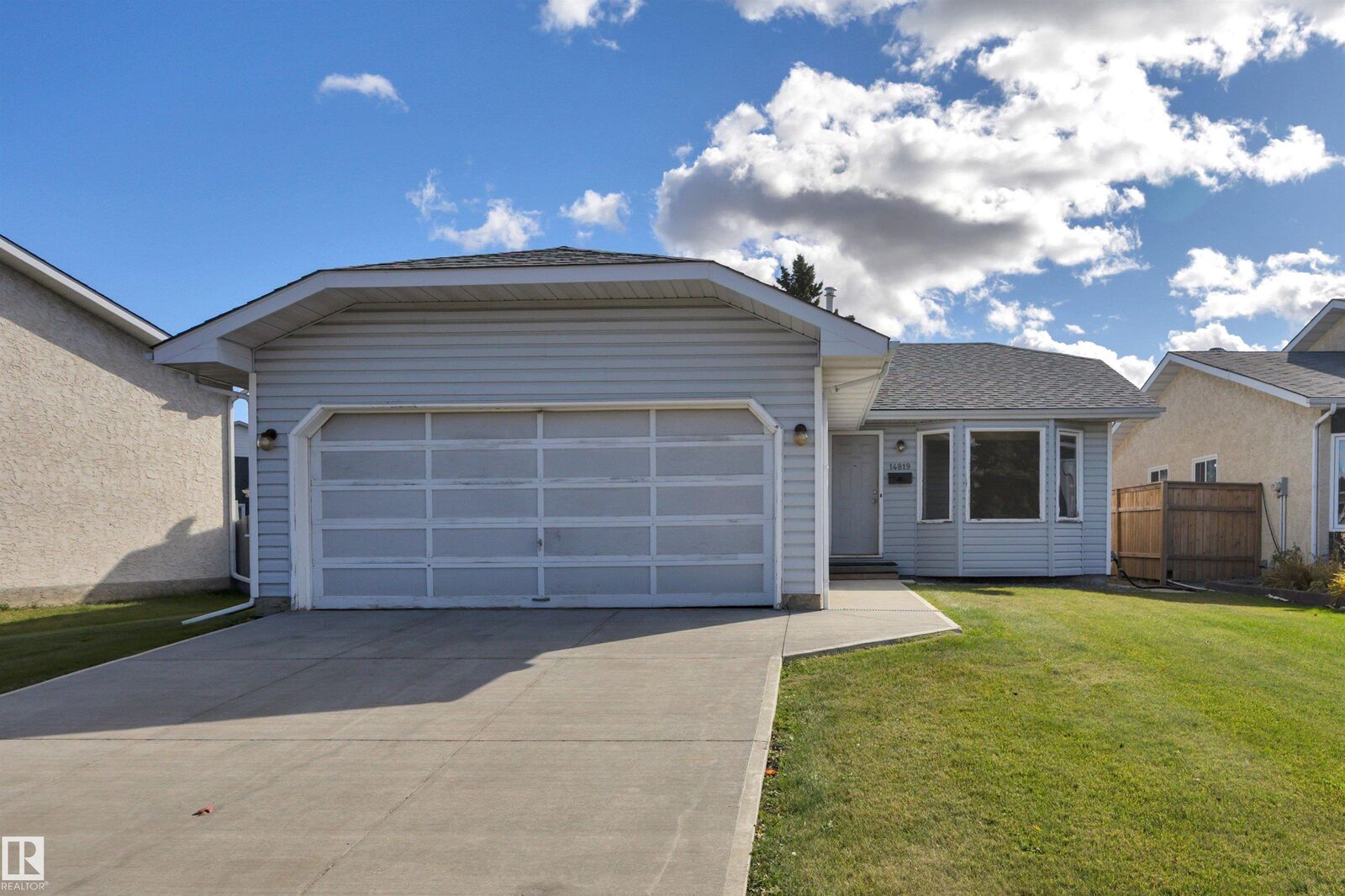 Property Photo:  14819 35 Street NW  AB T5Y 2H8 