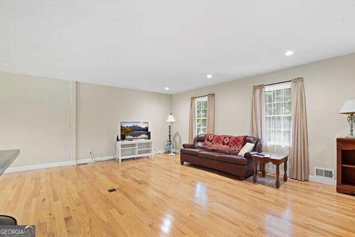 Property Photo:  792 Mountainbrooke Circle  GA 30087 