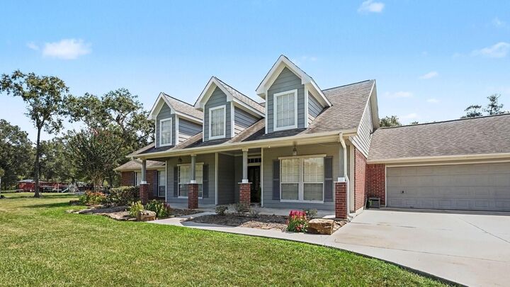 Property Photo: 157 County Road 410 TX 77535