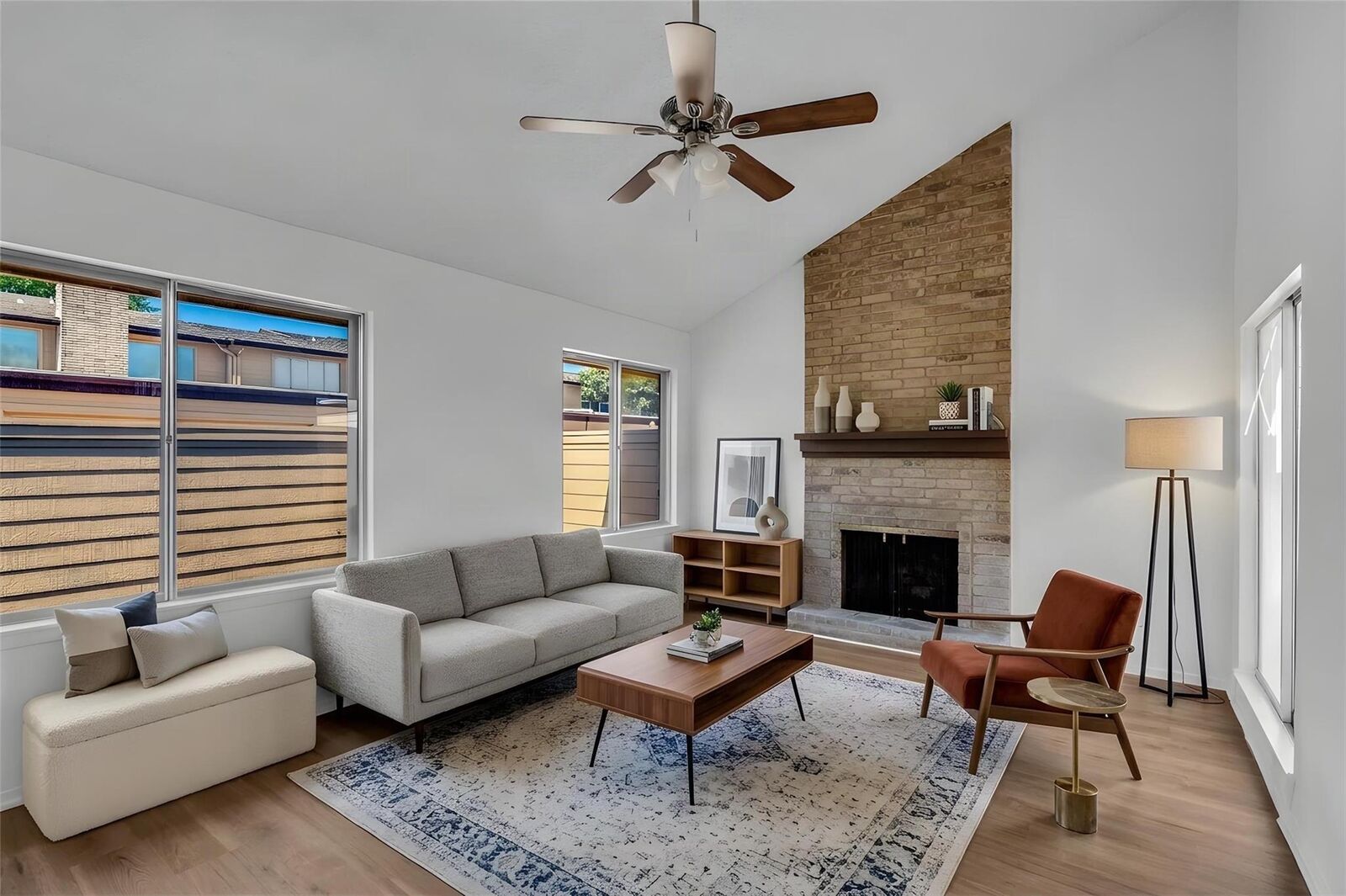 Property Photo:  10387 Huntington Place Drive 387  TX 77099 