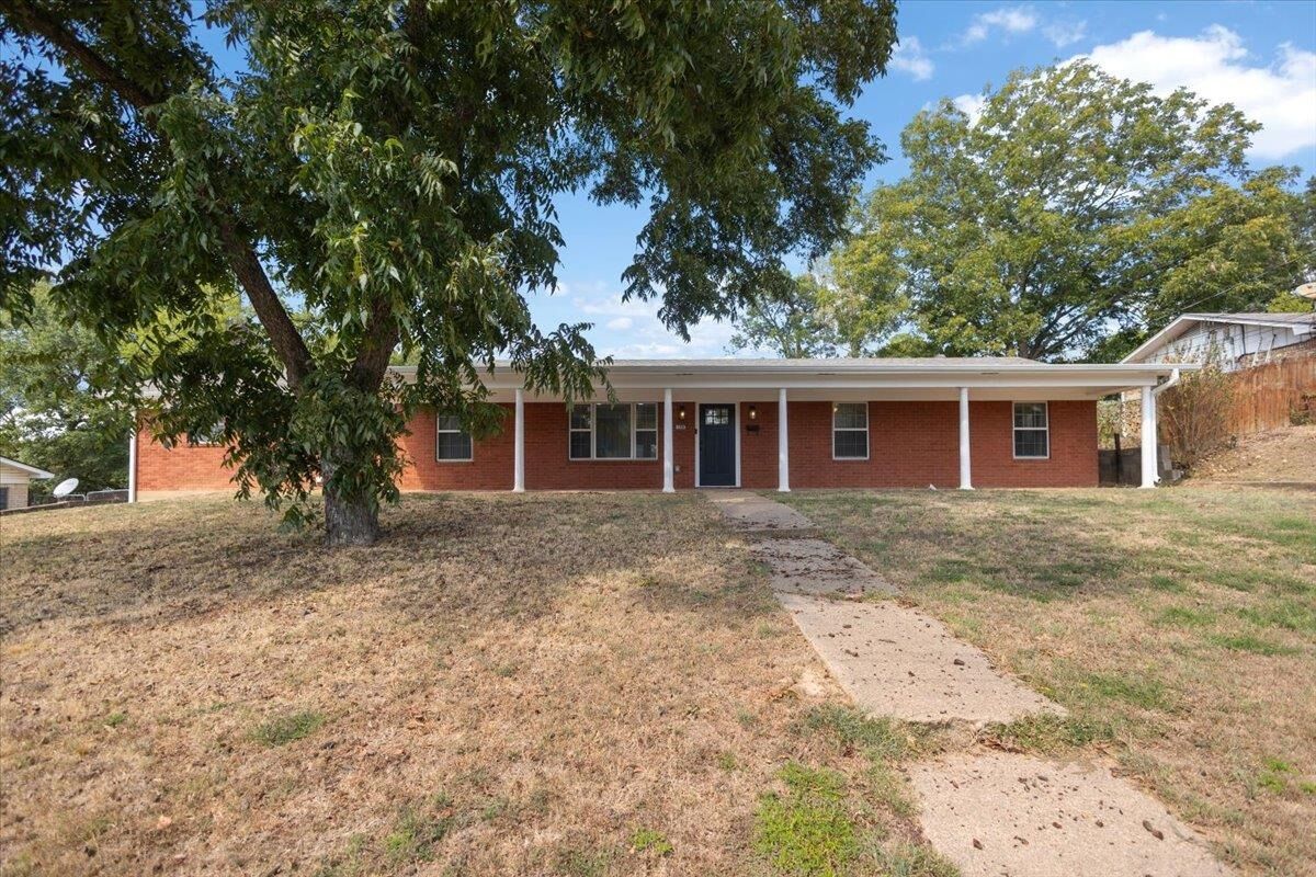 Property Photo: 104 Kaylee Ln TX 75654