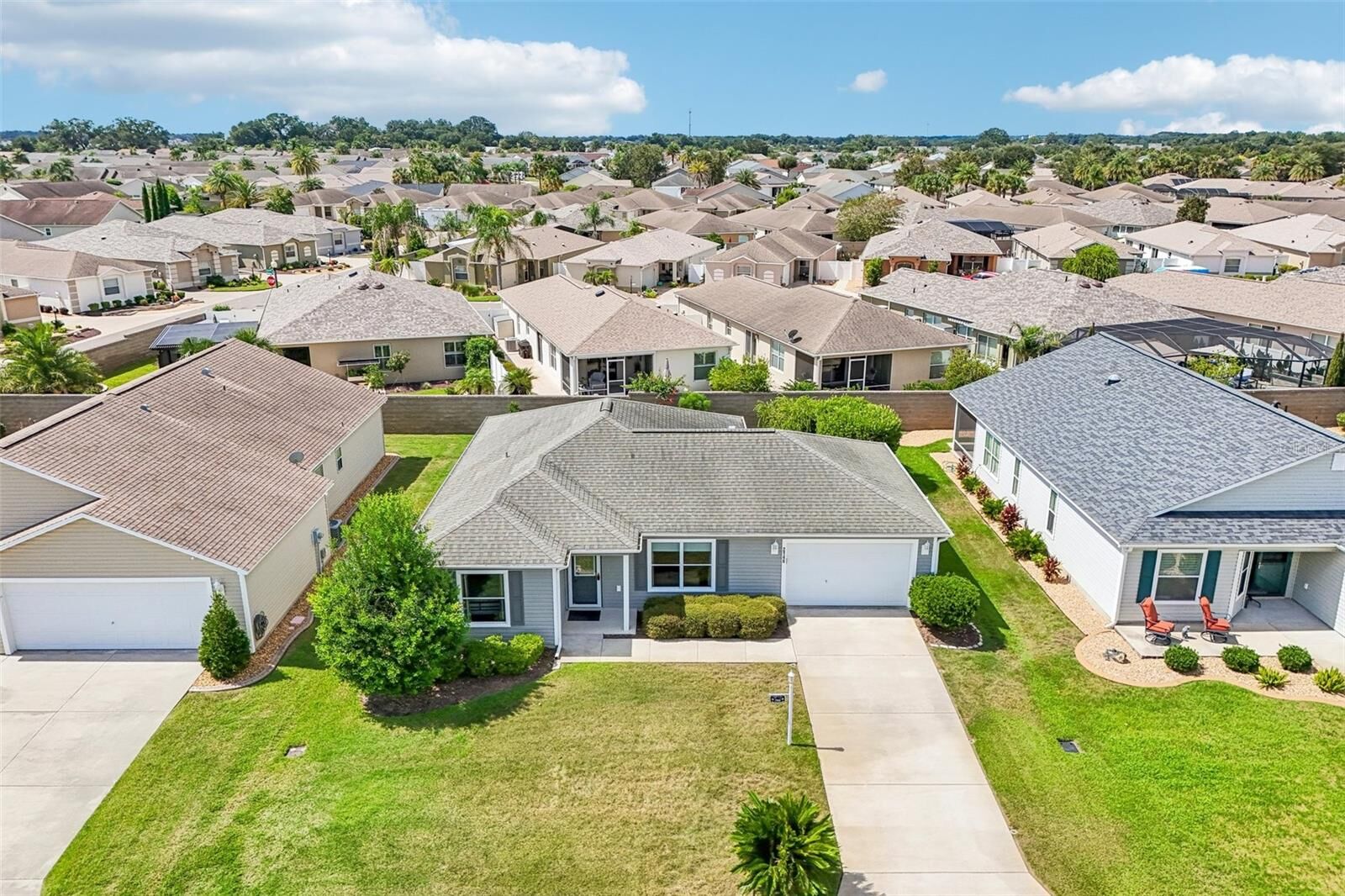 Property Photo:  2146 Hopespring Loop  FL 32162 