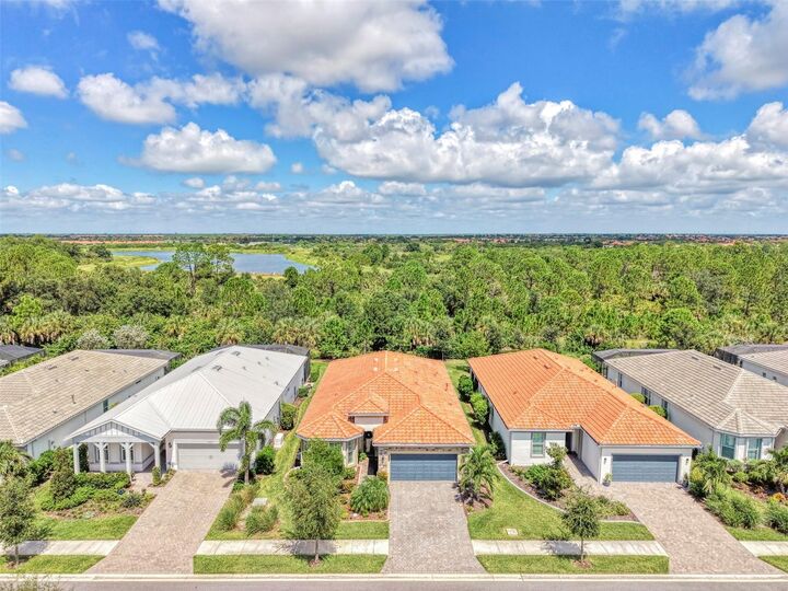 Property Photo:  10088 Coral Shore Drive  FL 34223 