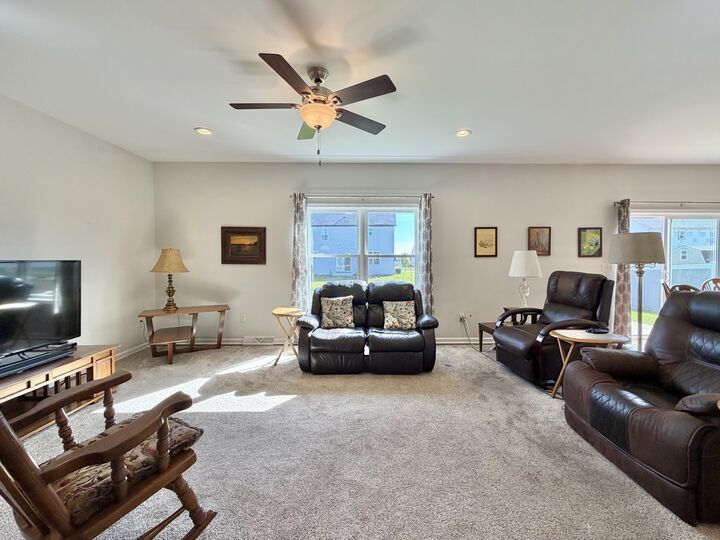 Property Photo:  219 N Autumn Dr  WI 53115 