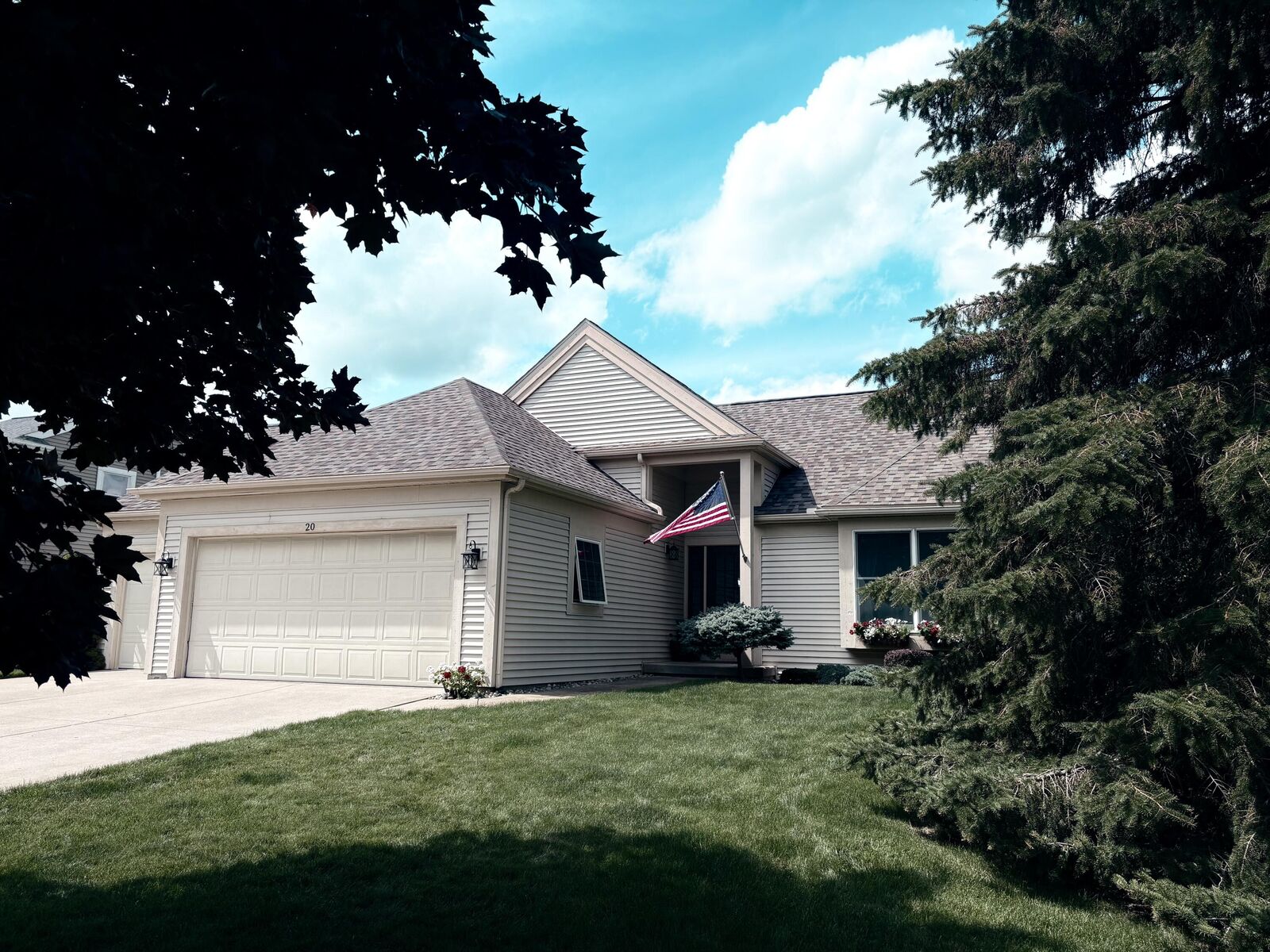 Property Photo:  20 Dickens Street  MI 49283 