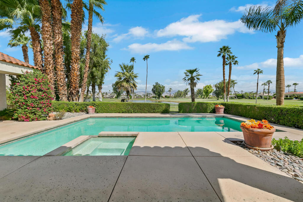 Property Photo: 10003 Sunningdale Drive CA 92270