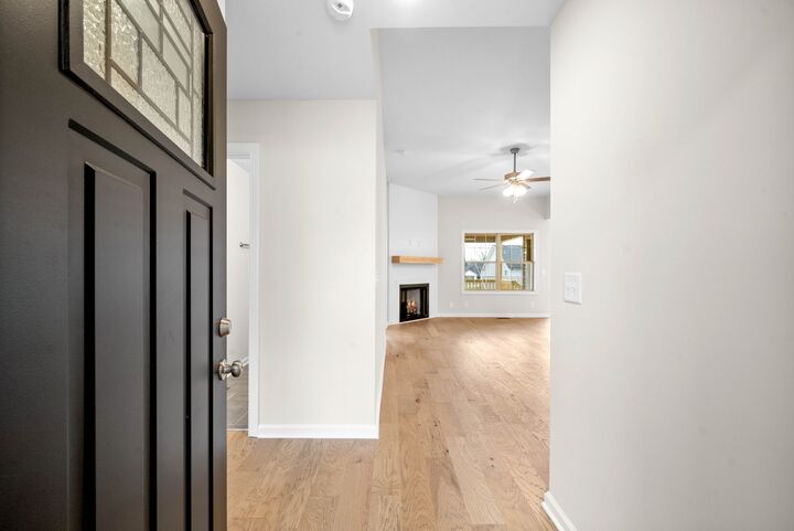 Property Photo:  1490 Hallies Way  TN 37043 
