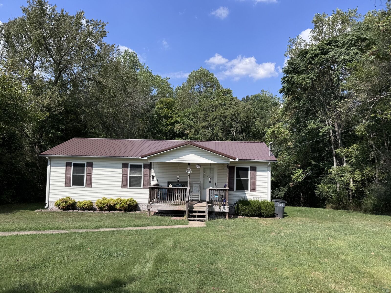 Property Photo: 634 Bennett Hill Rd TN 37150