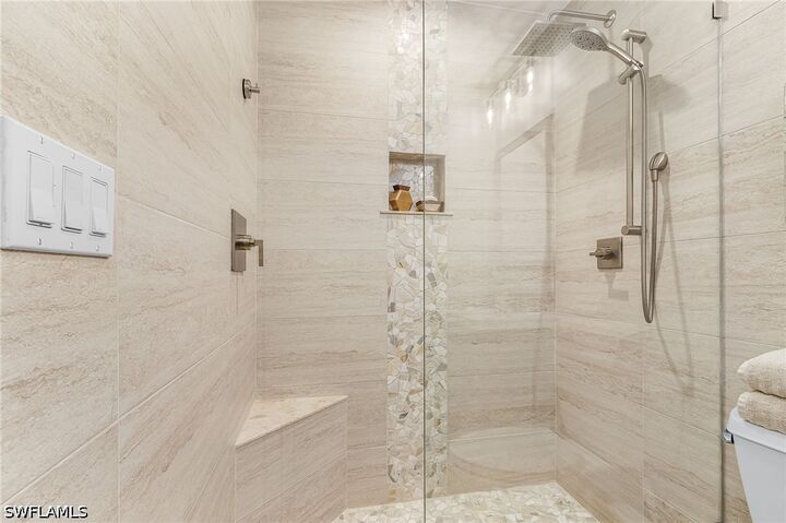 Property Photo: 4126 Belair Lane C4 FL 34103