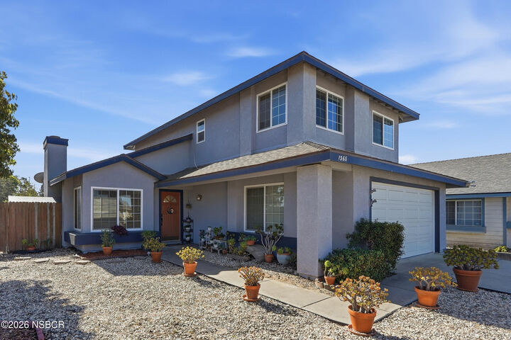Property Photo:  1368 E Foster Road  CA 93455 