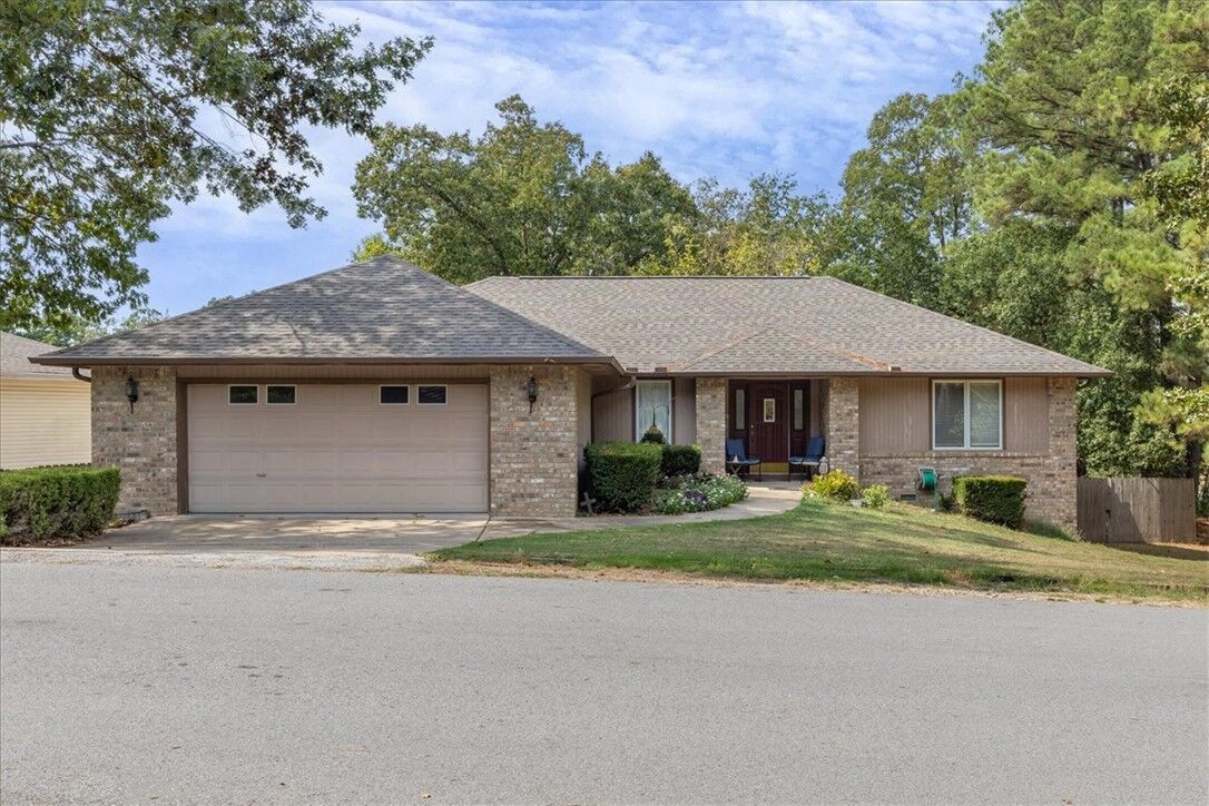 Property Photo: 2 Penzance Drive AR 72714