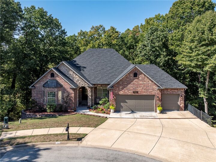Property Photo: 1302 NE Fairwinds Drive AR 72712