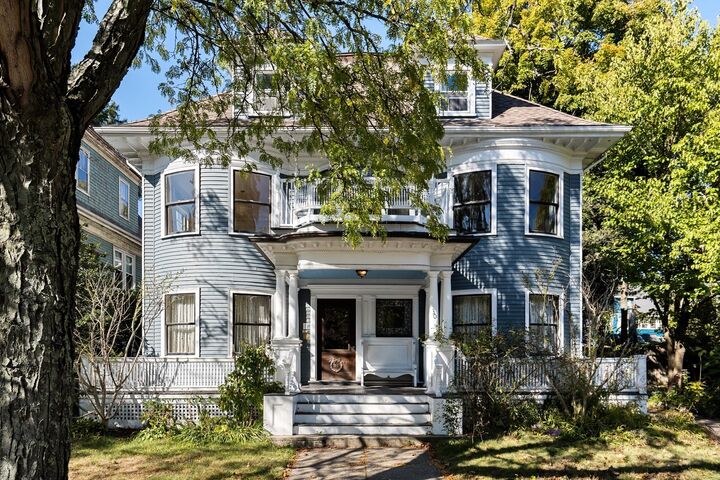 Property Photo:  30 Welles Ave 3  MA 02124 
