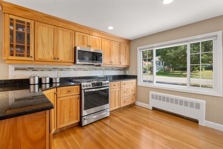 Property Photo:  7 Cape Cod Ln  MA 02021 