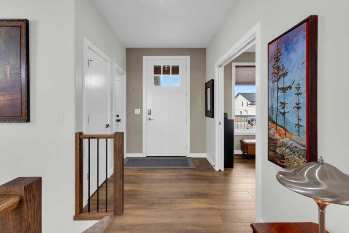 Property Photo:  79 Vincent Crescent  AB T2H 0G8 