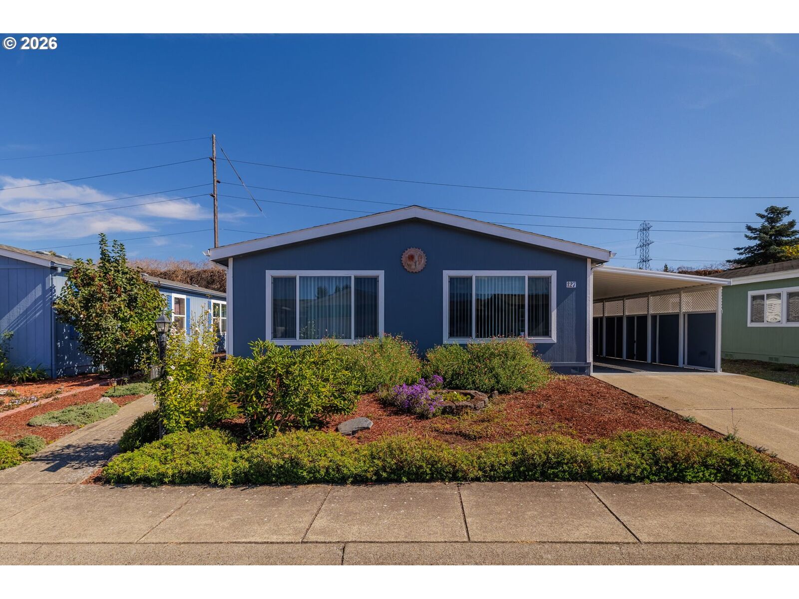 Property Photo:  3700 Babcock Ln 127  OR 97401 