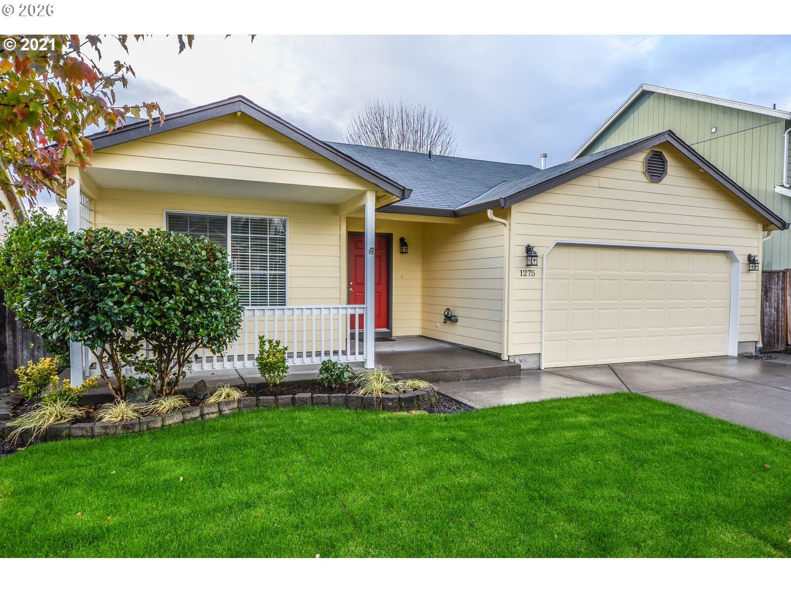 Property Photo:  1275 Crystal Ln  OR 97127 