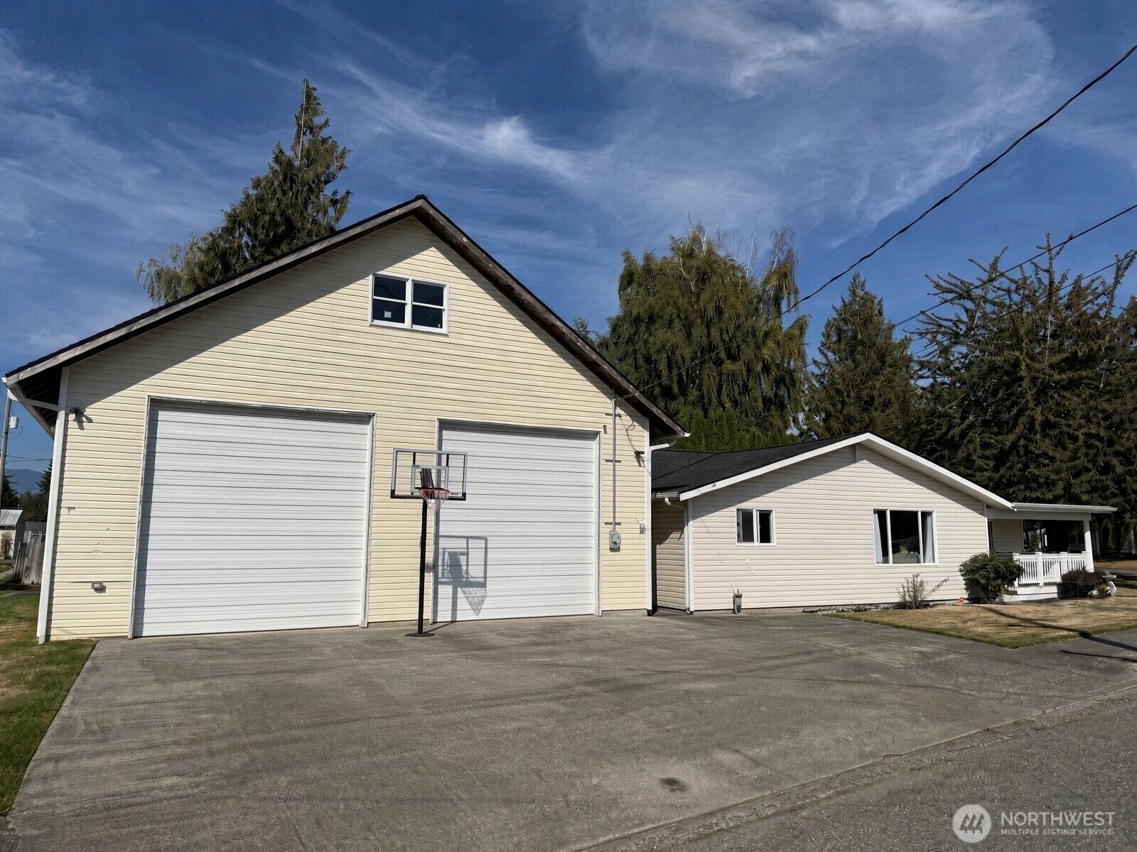 Property Photo:  316  Northern Avenue  WA 98284 