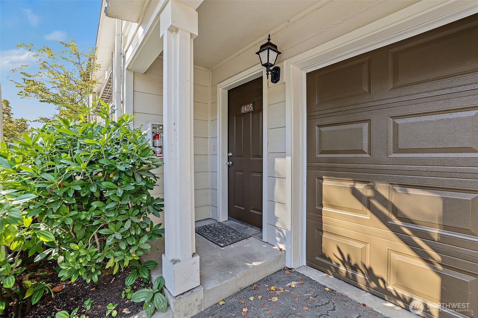Property Photo:  3116  164th Street SW 1405  WA 98087 