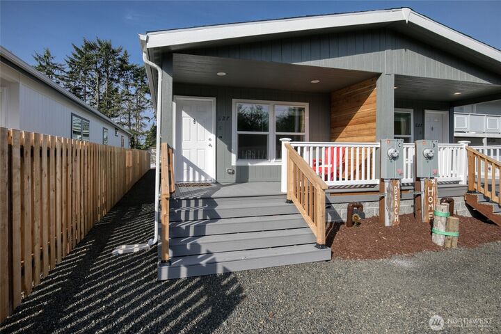 Property Photo: 627 -C Sunset Avenue NE WA 98569