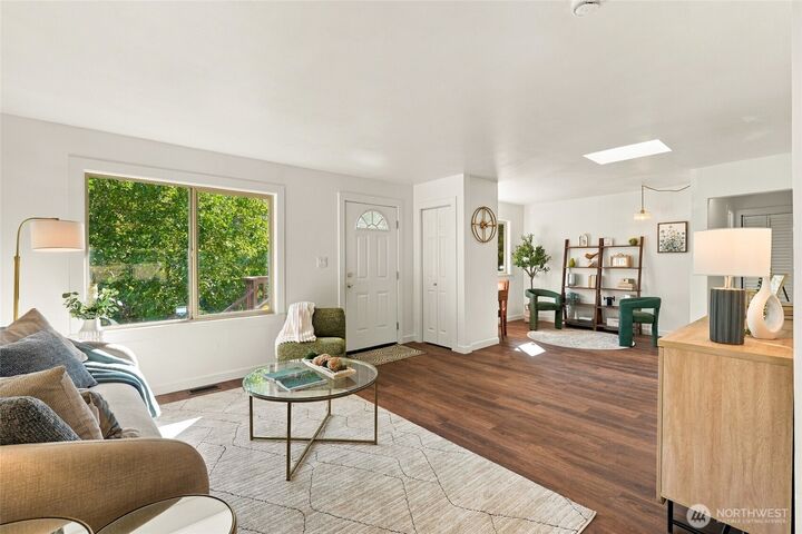 Property Photo:  10233  8th Avenue SW  WA 98146 