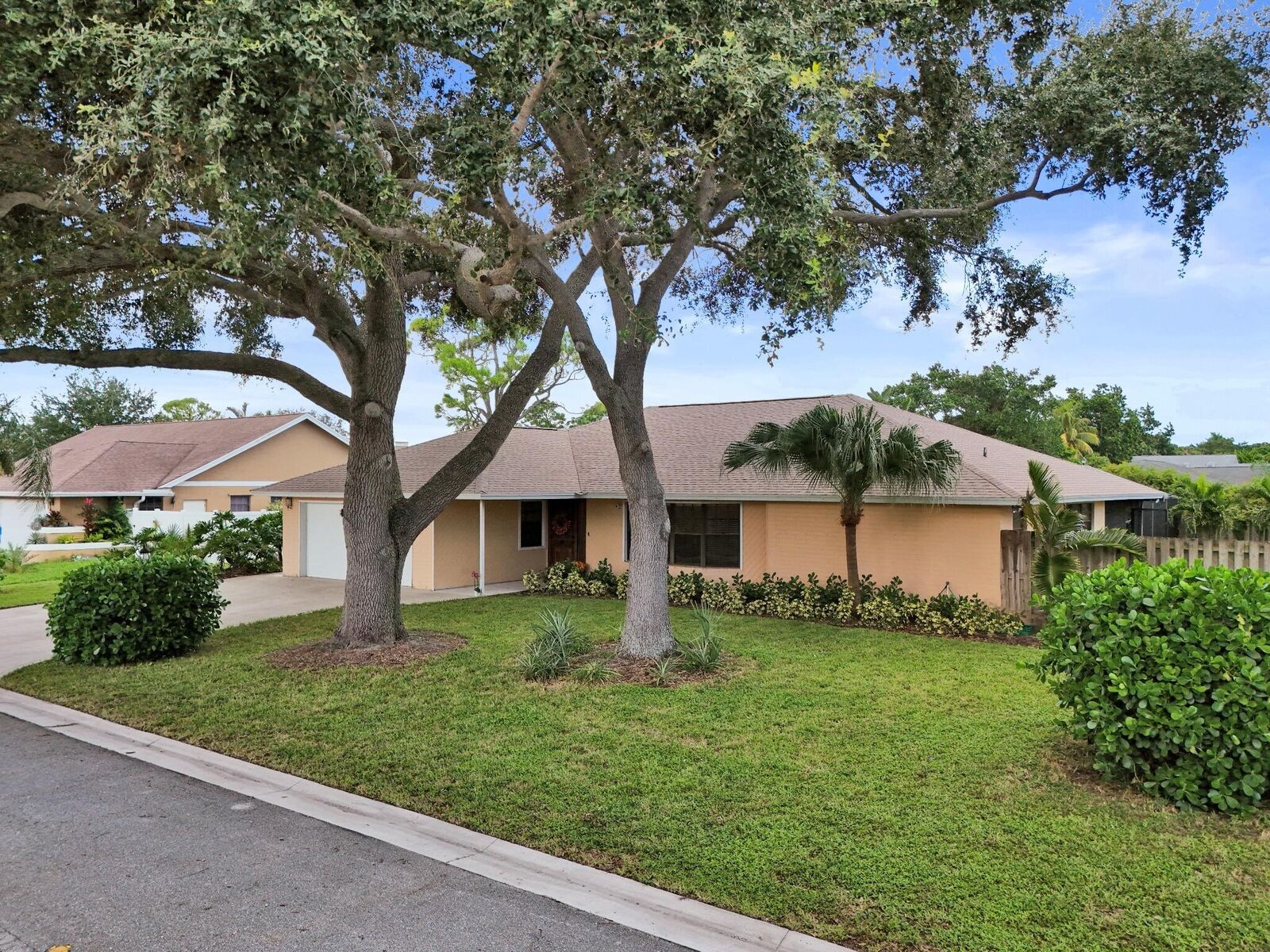 Property Photo:  4123 Ardisia Path  FL 33436 