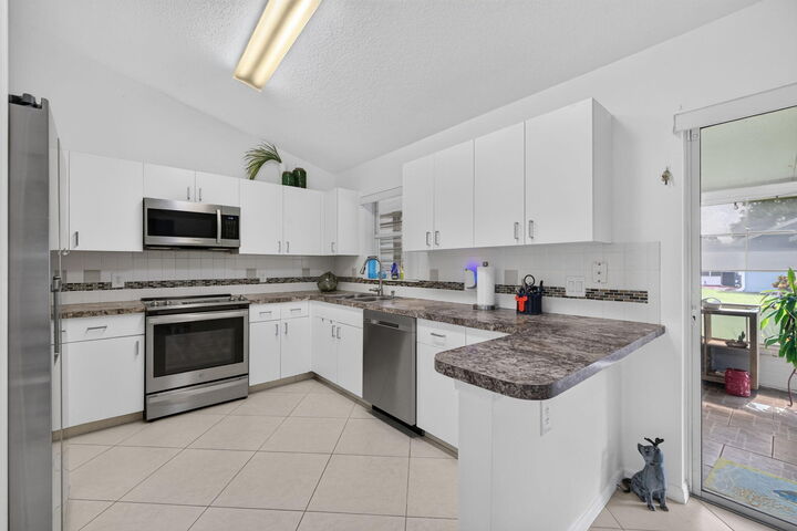 Property Photo:  1060 NW Tuscany Drive  FL 34986 