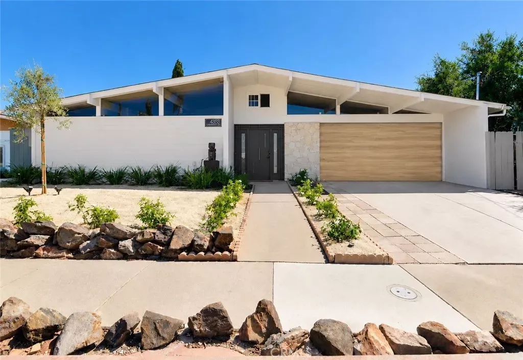 Property Photo:  6439 Lake Mere Court  CA 92119 