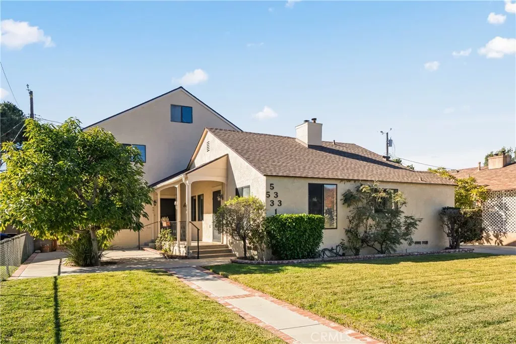 Property Photo:  531 N Niagara  CA 91505 