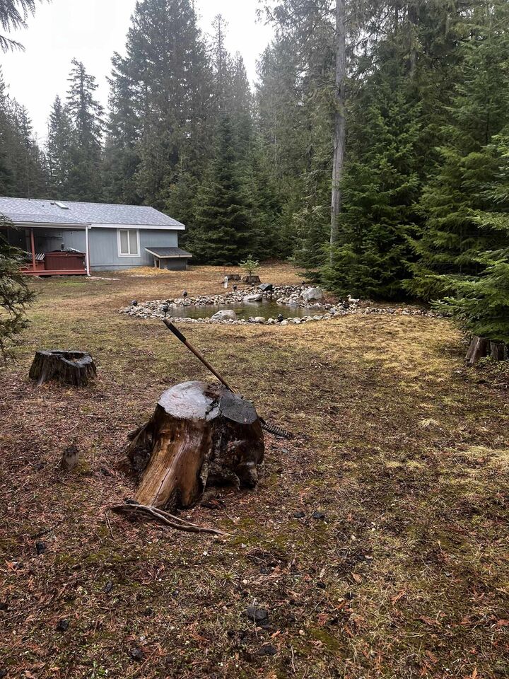 Property Photo: 221 Harworth Rd WA 99156