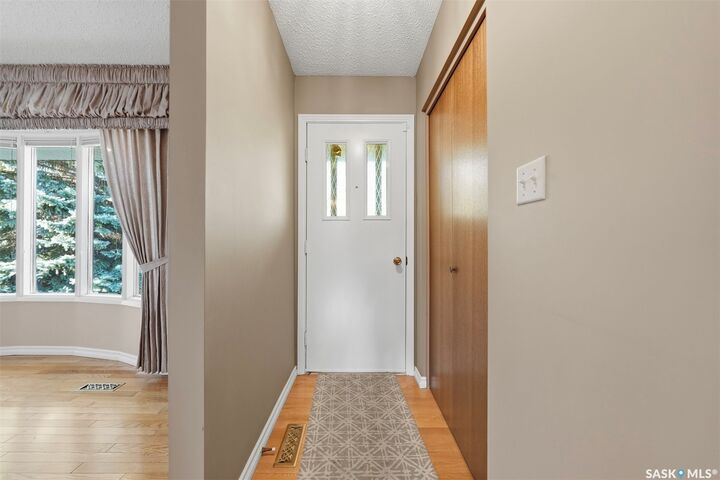 Property Photo:  253 Laurentian Drive  SK S7H 4R8 