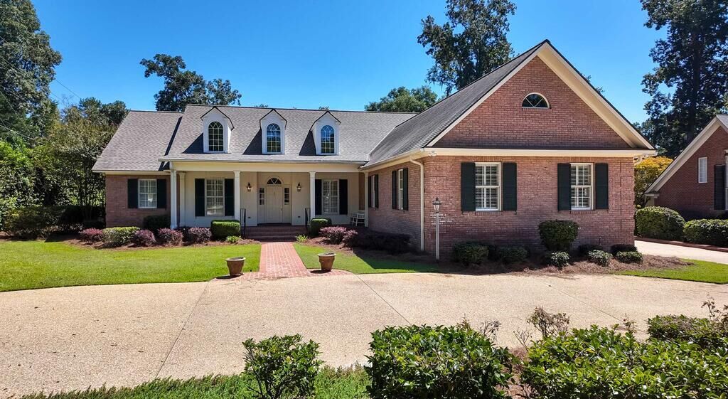 Property Photo:  101 Prestwick  GA 31792 