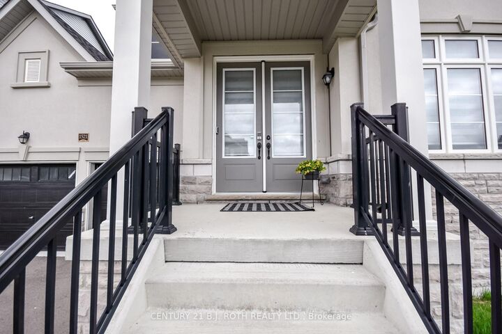 Property Photo:  1521 Broderick Street  ON L9S 0P7 