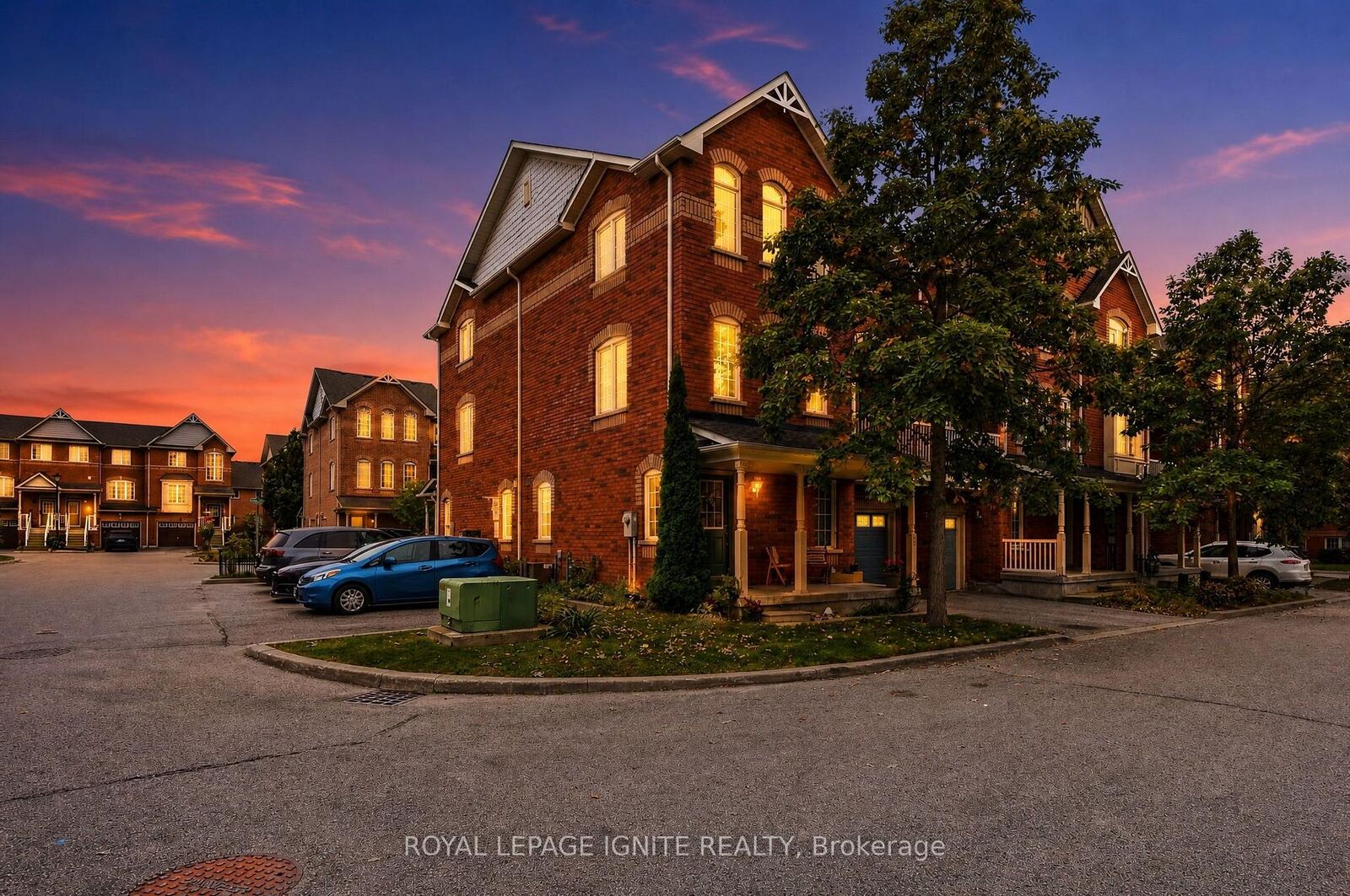 Property Photo:  35 Wilkie Lane  ON L1S 7S5 