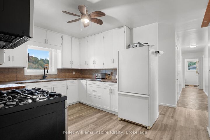 Property Photo:  7437 A Hwy 620 N/A  ON K0L 1P0 