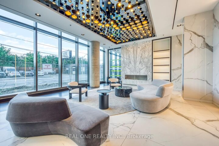 Property Photo:  1285 Dupont Street 2202  ON M6H 0E3 