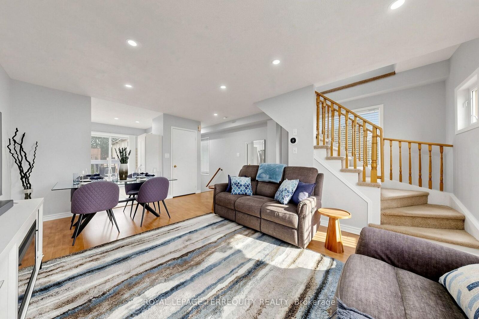 Property Photo: 1865 Kingston Road 62 ON L1V 7B5