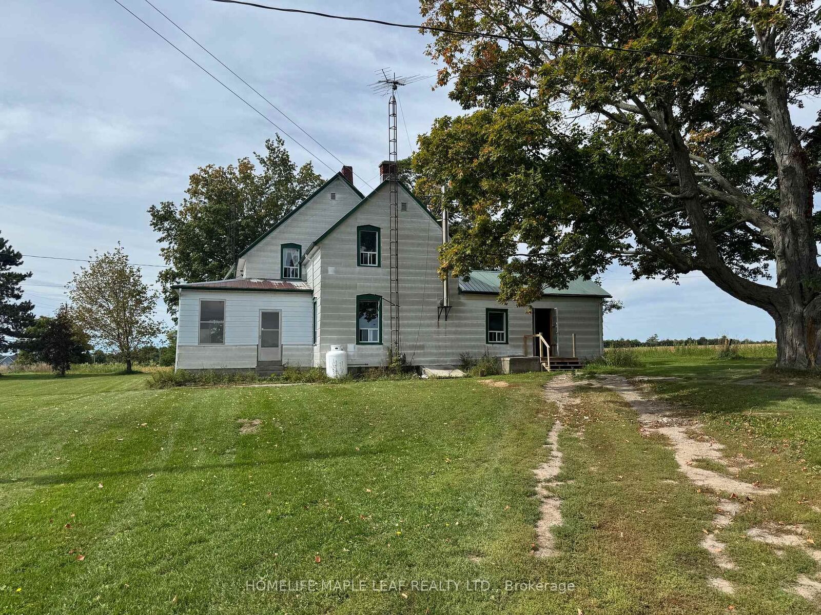 Property Photo:  19244 Loyalist Parkway  ON K0K 1T0 