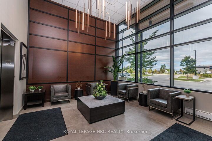 Photo de la propriété:  118 Summersides Boulevard 307  ON L3E 0C1 