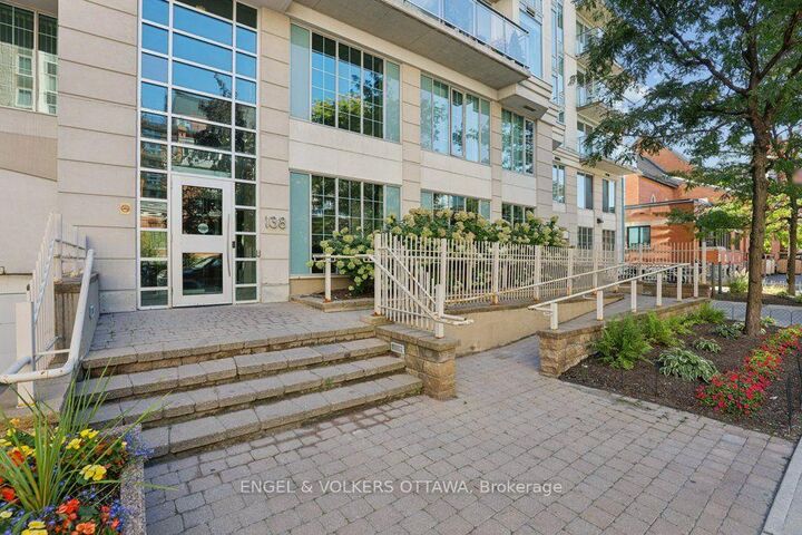Property Photo:  138 Somerset Street W 408  ON K2P 0A3 