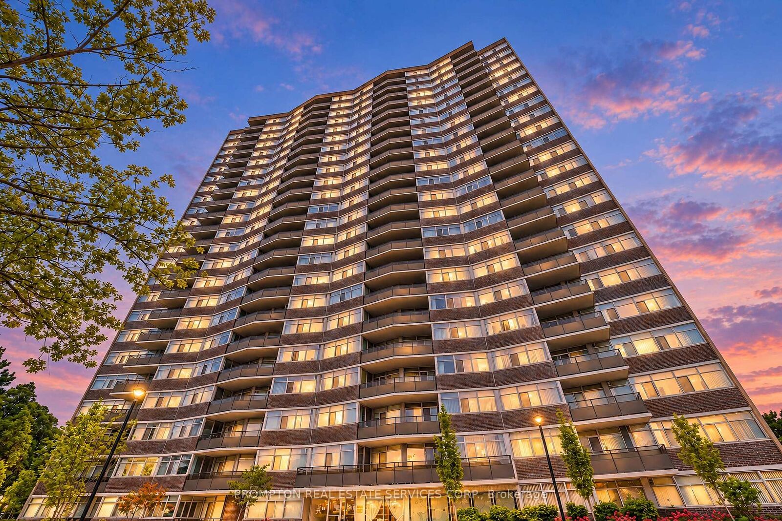Property Photo:  3151 Bridletowne Circle 507  ON M1W 2T1 