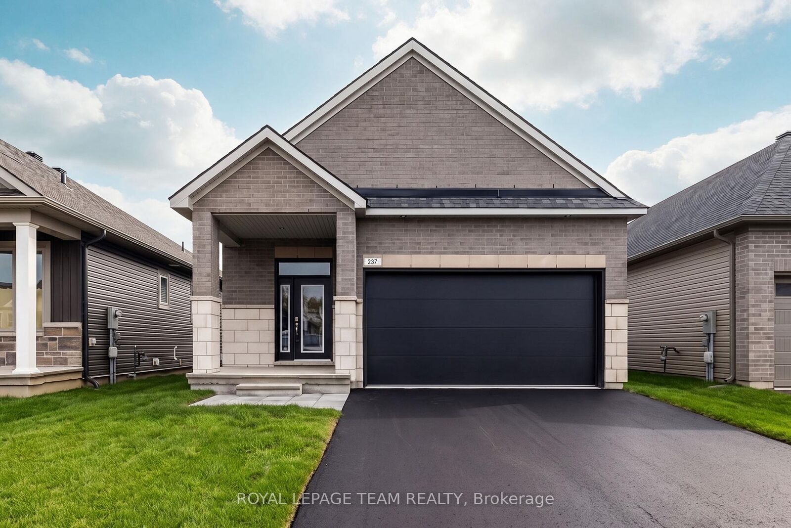 Property Photo: 237 Hannam Bud Way ON K4M 0T7