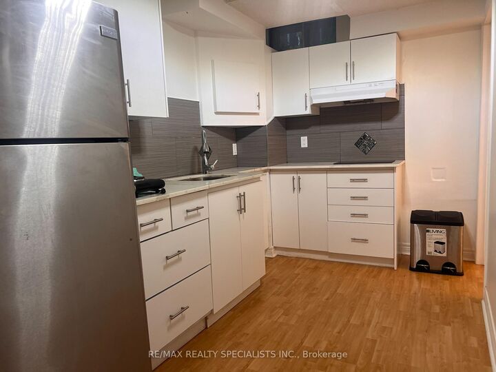 Property Photo:  3156 McCarron Crescent Basement  ON L5N 3H5 