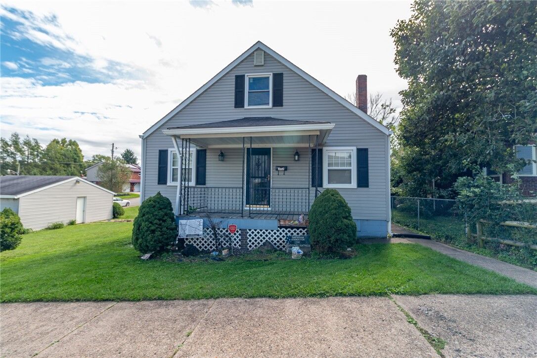 Property Photo:  302 Baughman Ave  PA 15644 