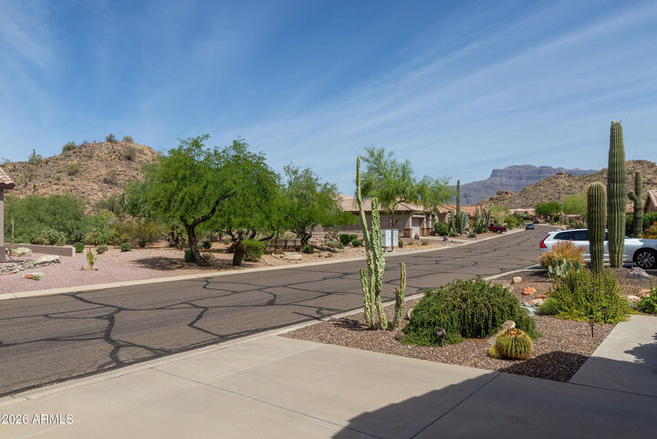 Property Photo: 5433 S Red Yucca Lane AZ 85118