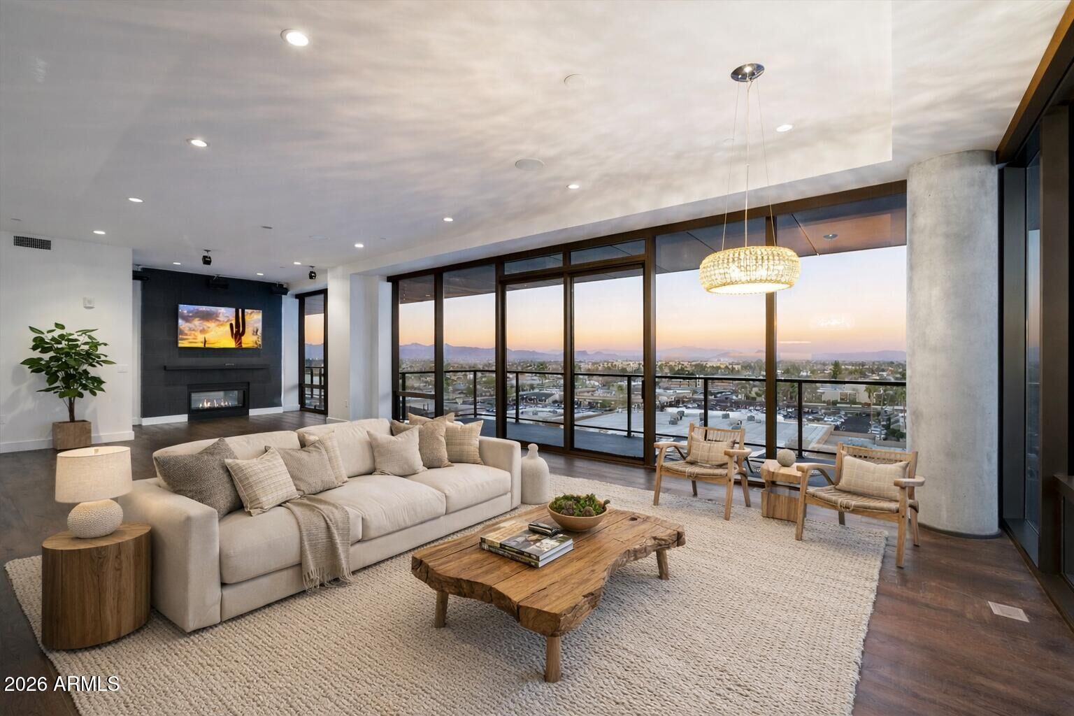 Property Photo:  4422 N 75th Street 8005  AZ 85251 