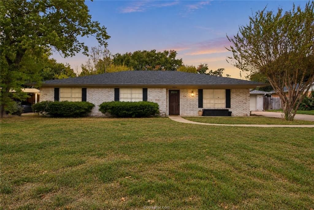 Property Photo:  3800 Windridge Drive  TX 77802 