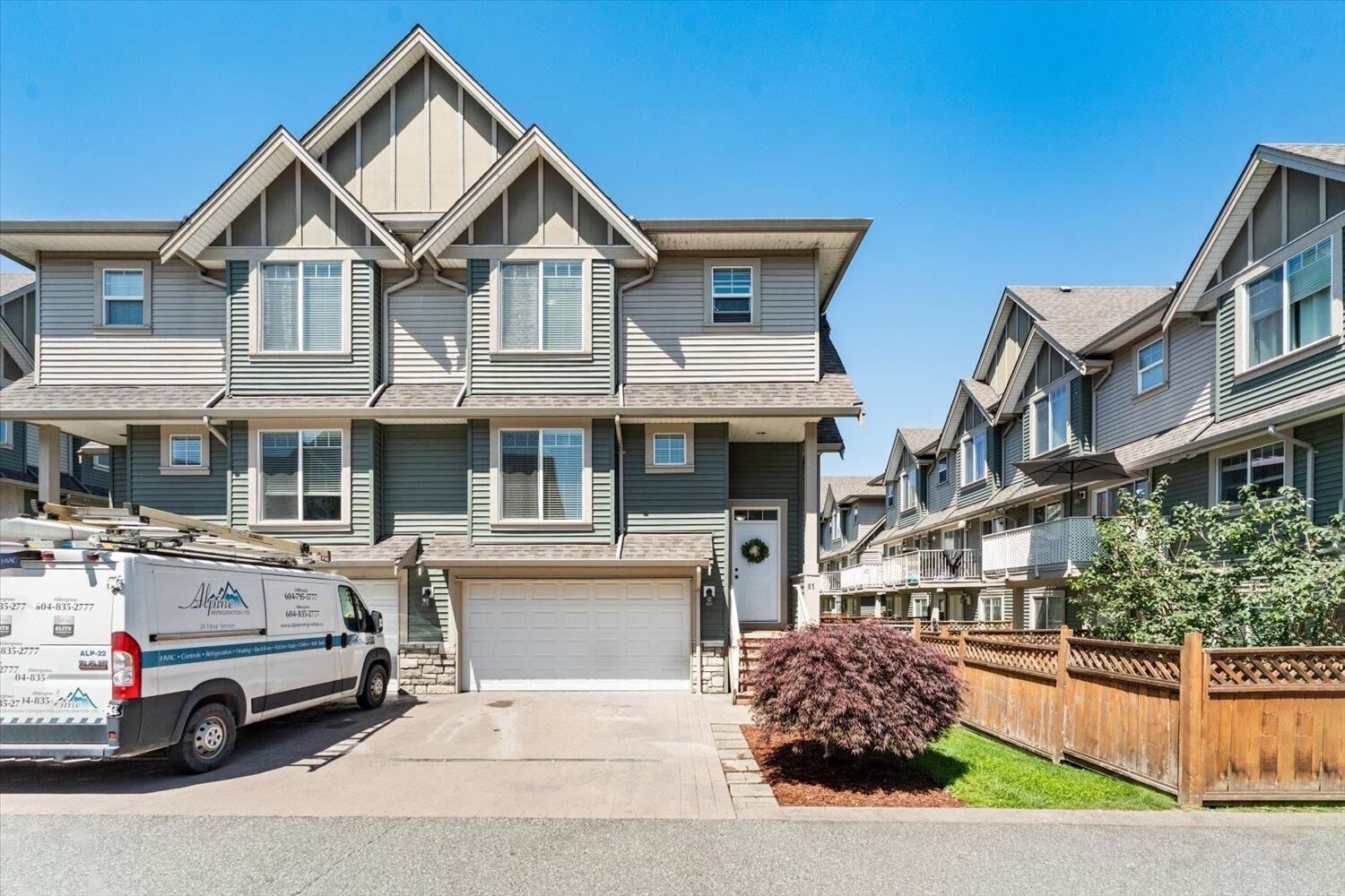 Property Photo:  6498 Southdowne Place 61  BC V2R 0K3 